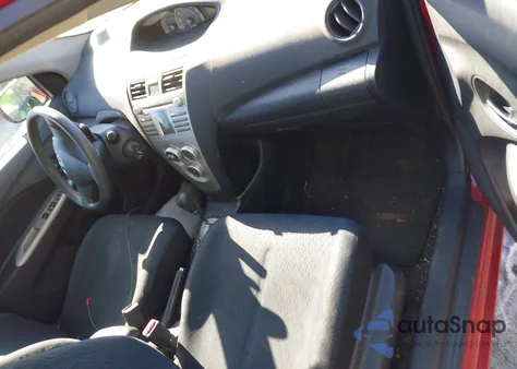 2008 Toyota Yaris z USA, uszkodzony, nr VIN JTDBT903384033044